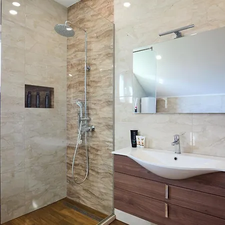 Apartament Bay Hill *