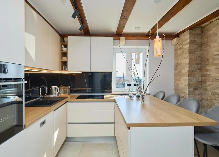 Bay Hill Апартаменты *