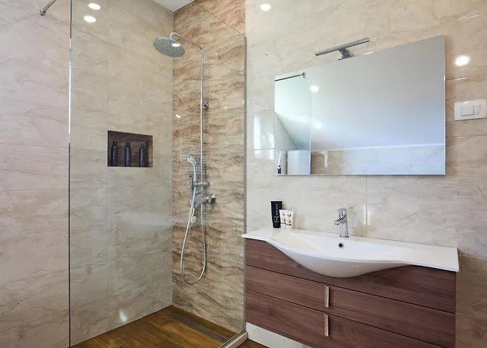 Апартаменты Bay Hill *