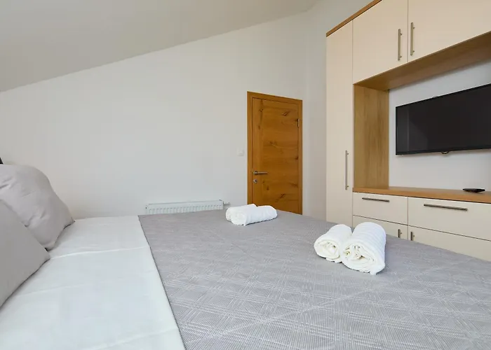 Bay Hill Апартаменты *