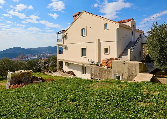 Bay Hill Апартаменты *